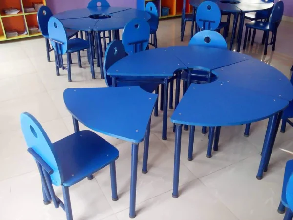 5 Seat Round Primary Student Activity Table & Chair-blue