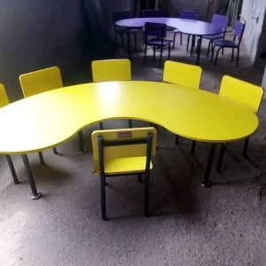 6 Seat kidney activity table- Yellow
