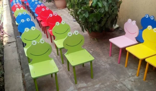 6-Seat-kidney-activity-table-TRN-21-different-colours.