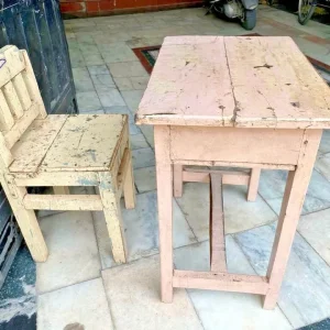 OLD-VINTAGE-HANDMADE-SOLID-WOODEN-KIDS-.-CHILD-STUDY-DINING-TABLE-CHAIR-SET