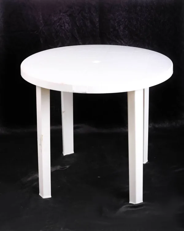 Round Plastic Table by 4 - White