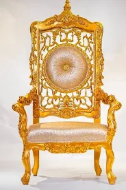 Royal Chair Gold