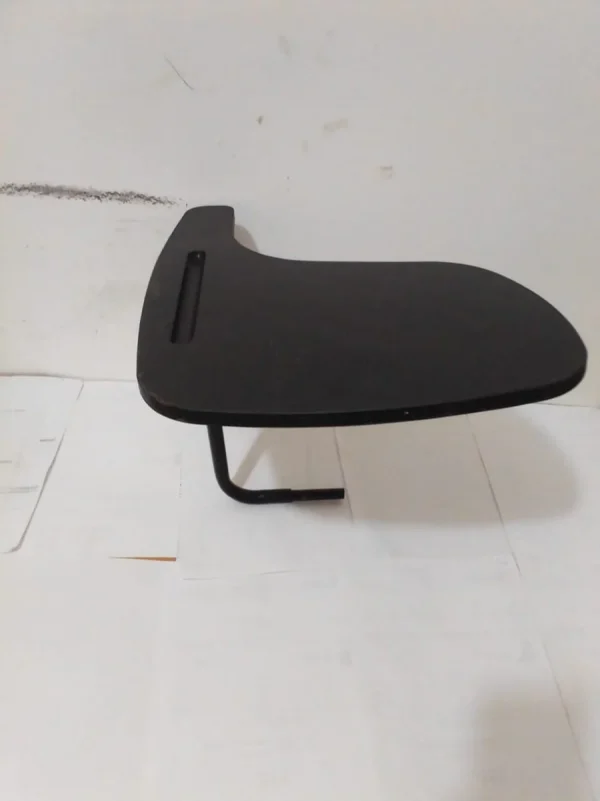 Removable right tablet arm for the stack chair