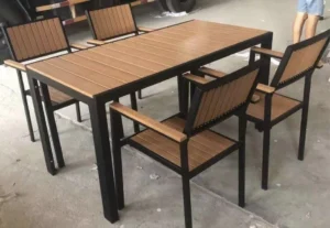 Aluminum Frame Garden Table And 6 Chairs